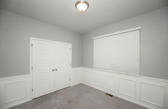 Beautiful Single-Family Home in a Great Location! photos photos