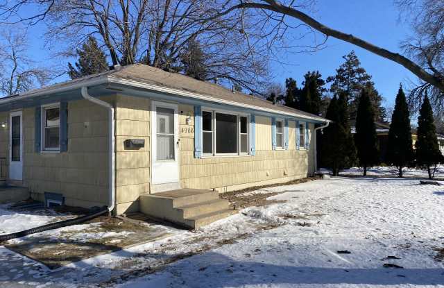 4906 Howe Ln photos photos