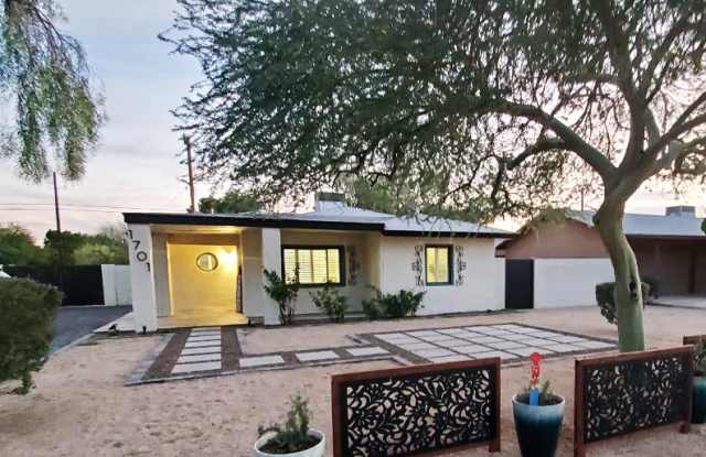1701 W Clarendon Ave - 1701 West Clarendon Avenue, Phoenix, AZ 85015