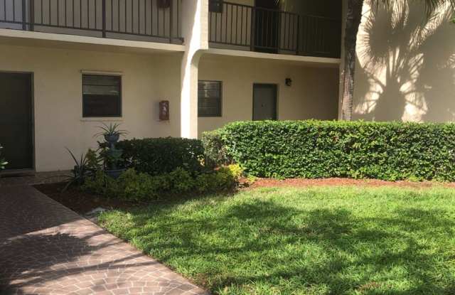 CONDO IN ISLAND HOUSE COMMUNITY photos photos