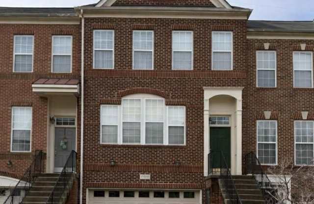 41859 CINNABAR Square photos photos