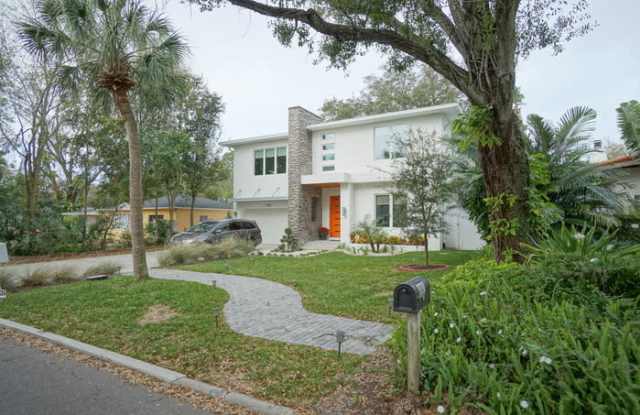 209 South Trask Street photos photos