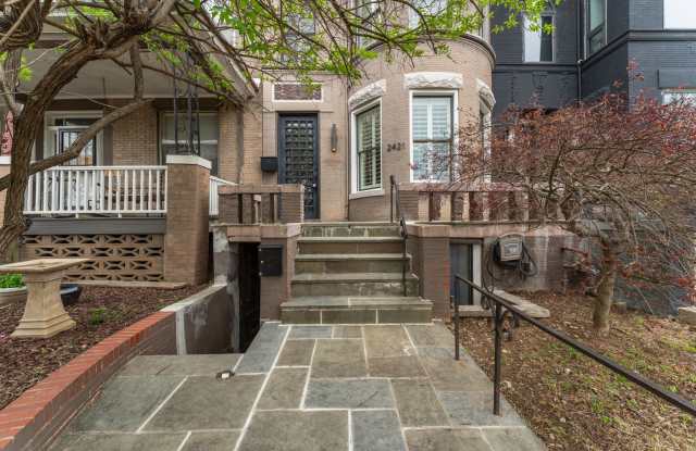 2421 1st St NW - 1#1 Gallery 4
