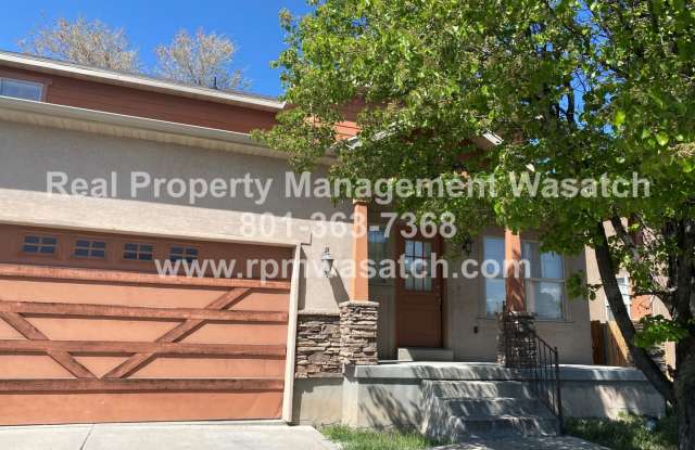 Great 4 bedroom 2 bath West Valley Home photos photos