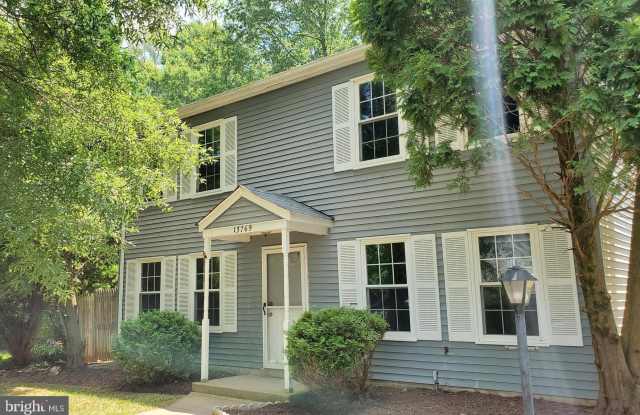 13769 RAYWOOD COURT - 13769 Raywood Court, Dale City, VA 22193