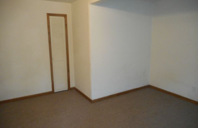 26672 West Huron River Drive Gallery 3