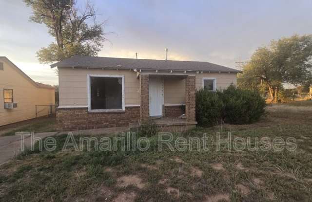 1113 NW 21st Ave - 1113 Northwest 21st Avenue, Amarillo, TX 79107