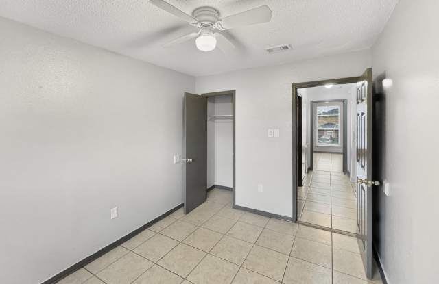 7843 Sail Street - 1 photos photos