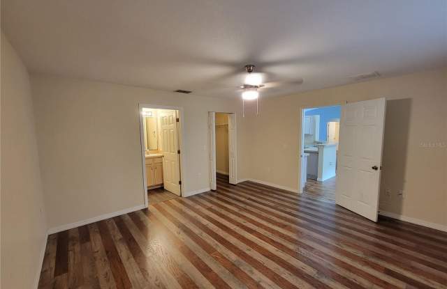 8468 SE 161ST PLACE Gallery 4