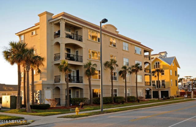 922 1ST ST S - 922 S 1st St, Jacksonville Beach, FL 32250