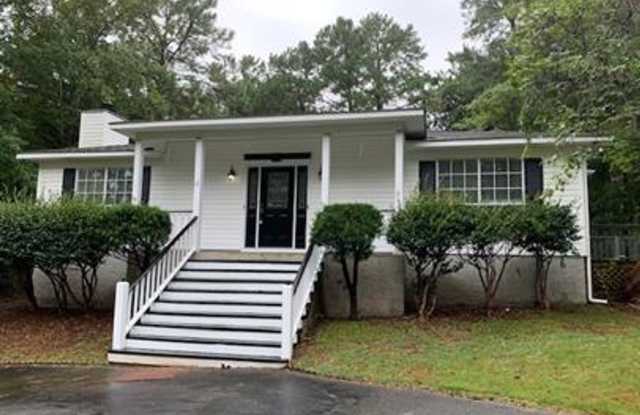 Spanish Fort Duplex Side B 2/1 with Bonus Room photos photos