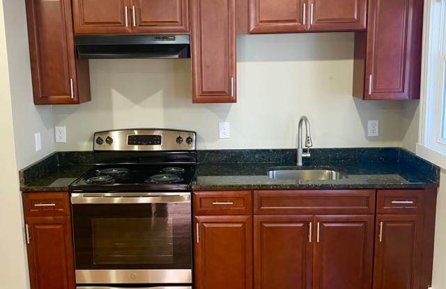 SALEM 3-Bed, 1-Bath photos photos