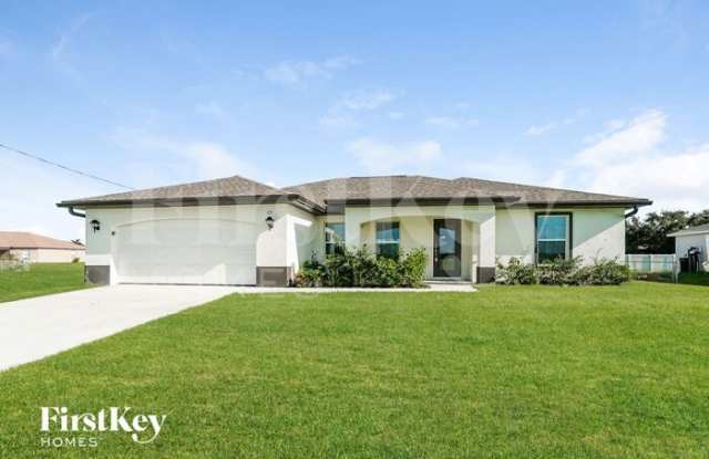 23 Northwest 27th Lane - 23 Northwest 27th Lane, Cape Coral, FL 33993