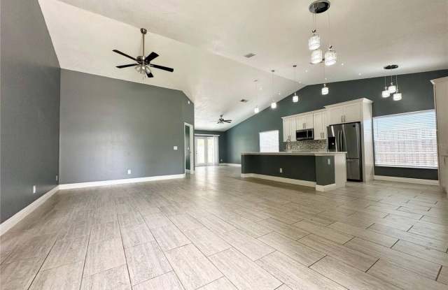 1516 Crosswind Circle Gallery 2