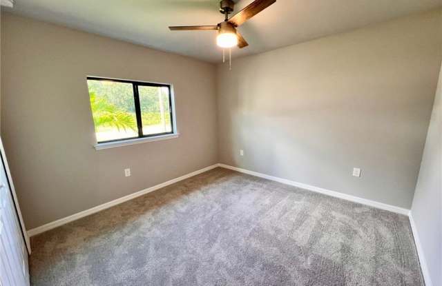 2706 56th Street W Gallery 2