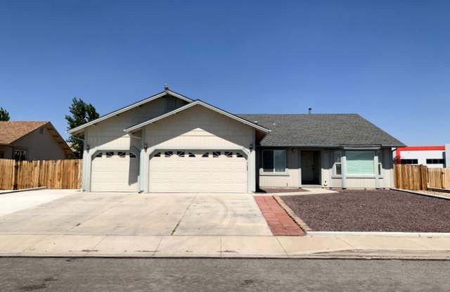Beautiful Eagle Canyon Home in Spanish Springs. Spacious 5 bedroom Gallery 1