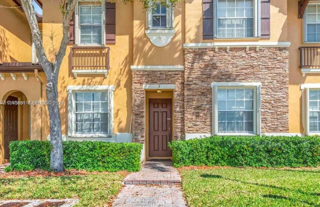 9155 SW 227th St photos photos