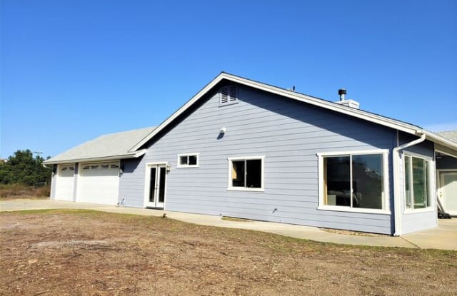 252 Passing Lane - 252 Passing Lane, Ramona, CA 92065