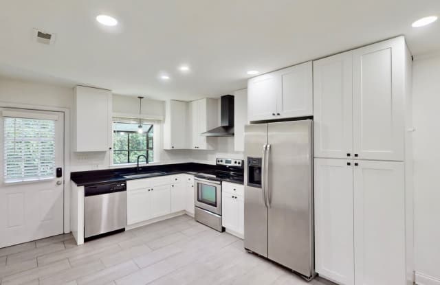 3414 Bonneville Drive Gallery 4