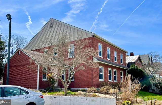 320-322 W FRONT Street photos photos