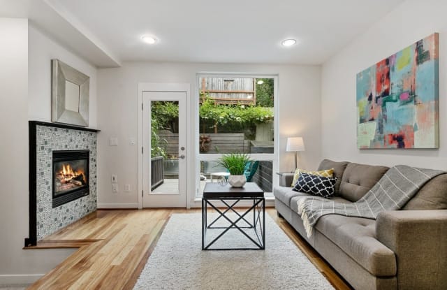 1126 29th Ave S - 1126 29th Avenue South, Seattle, WA 98144