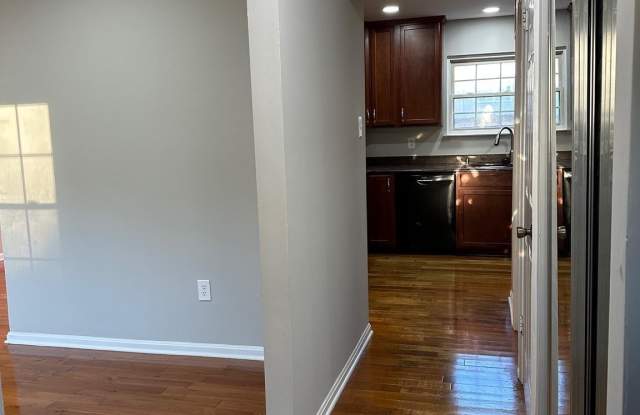 7806 MICHELE Drive Gallery 2