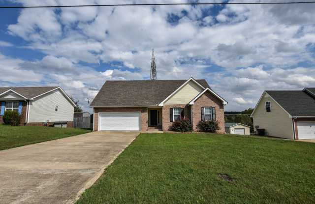 Pet Friendly Three Bedroom with Bonus in Sango! photos photos