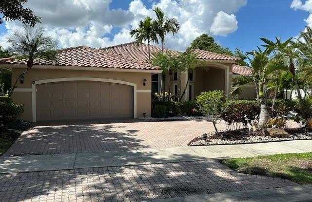 472 Fairmont Ln photos photos