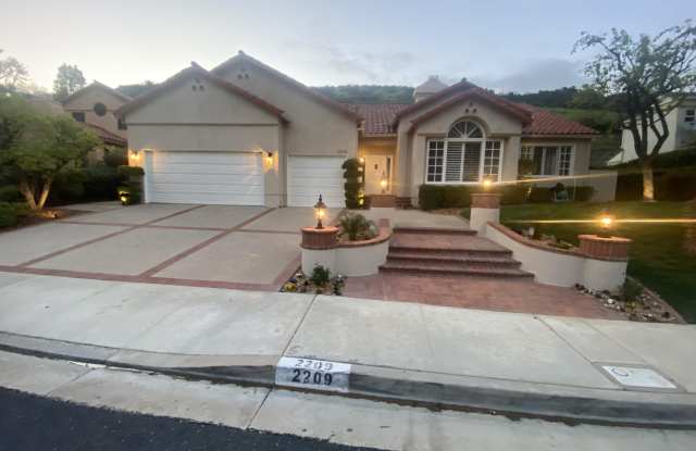 2209 Kirsten Lee Drive Gallery 2