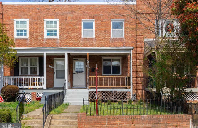 156 WESMOND Drive - 156 Wesmond Drive, Alexandria, VA 22305