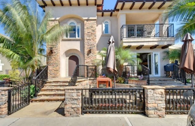 224 La Verne Avenue - 224 La Verne Avenue, Long Beach, CA 90803