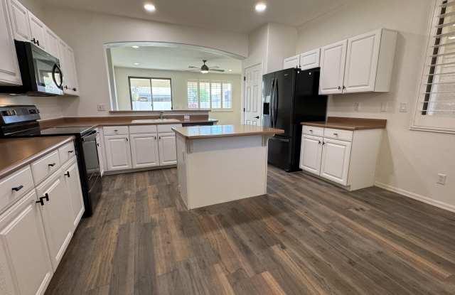 14570 W CATALINA Drive - 14570 West Catalina Drive, Goodyear, AZ 85395