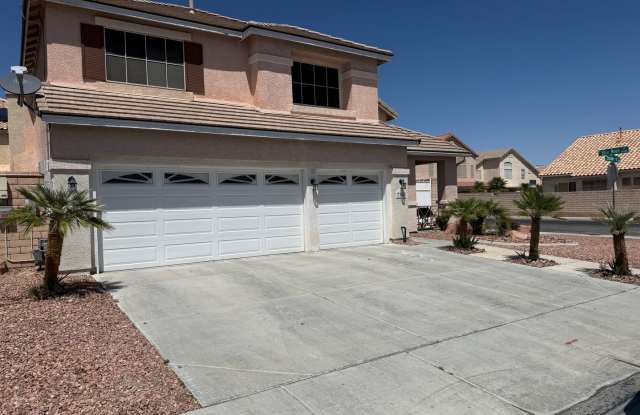 Beautiful Home with Pool near Tropicana and Buffalo photos photos