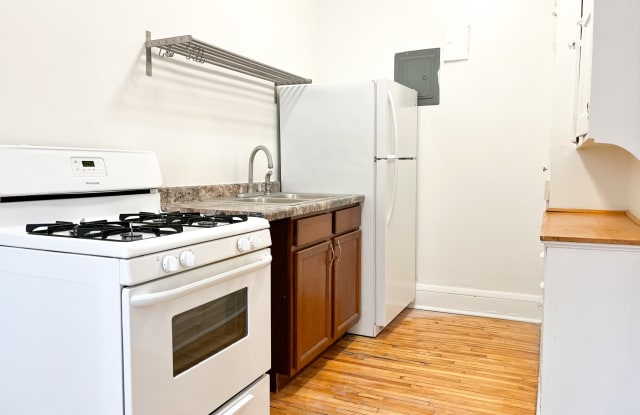 Oakview Apartments Gallery 2