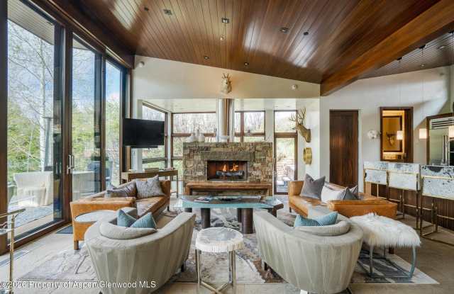 1564 Silver King Drive Gallery 3