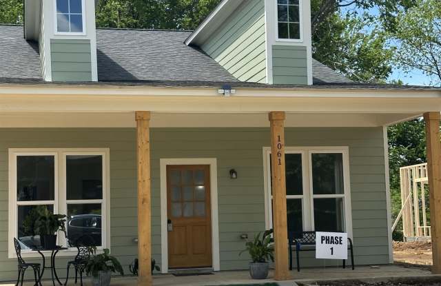 1061 SHAW photos photos