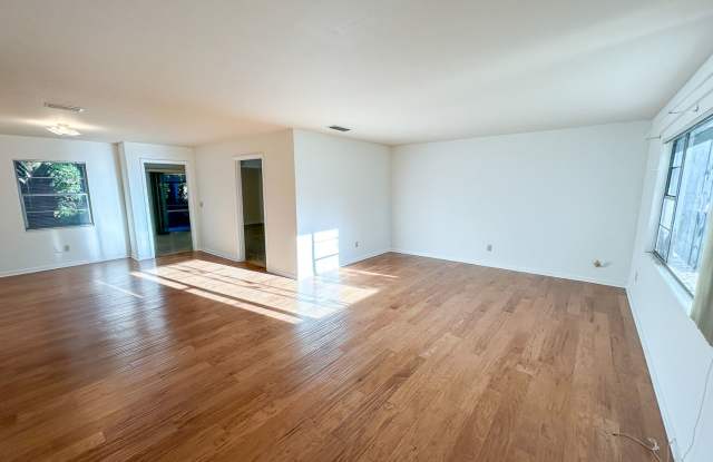611 NE 7th Terrace Gallery 3