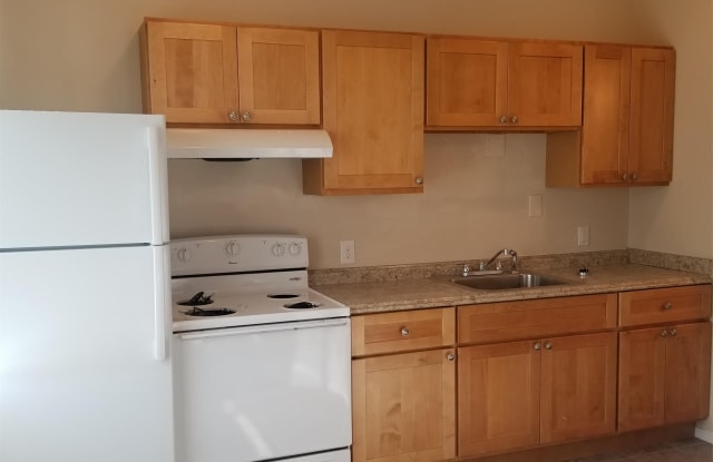 114 W. Cedar St - 8 - 114 W Cedar St, Shelton, WA 98584