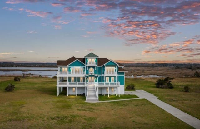 21 Hunter Heath Drive - 21 Hunter Heath Drive, North Topsail Beach, NC 28460