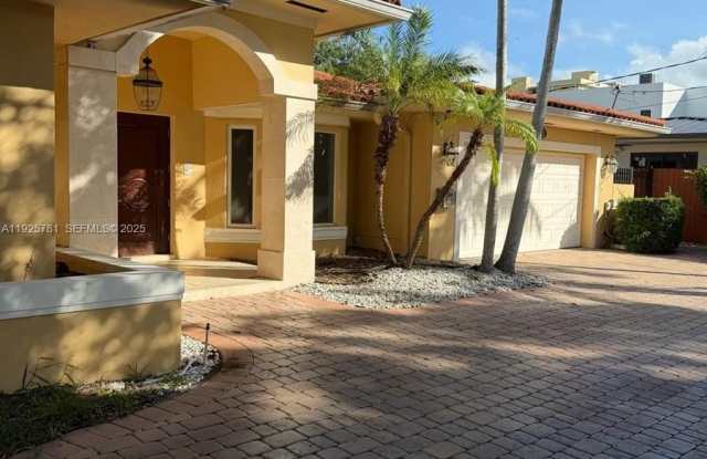 2015 Arch Creek Dr photos photos