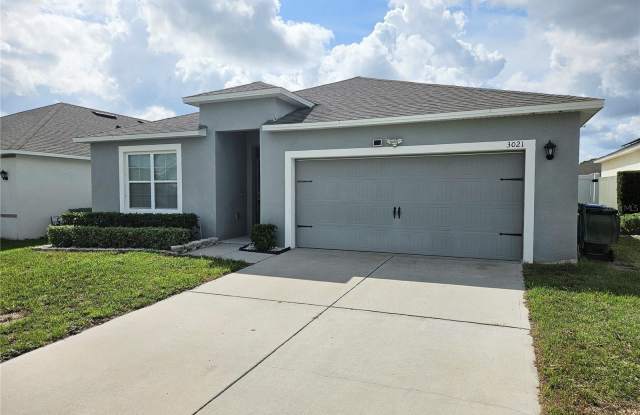 3021 COUNTRY CLUB Circle Gallery 3