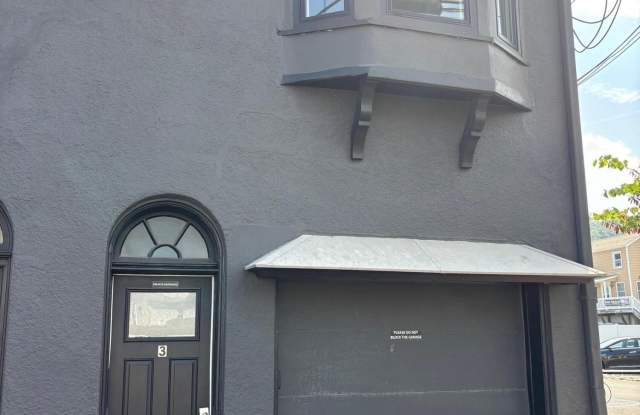 165 Bay Avenue photos photos