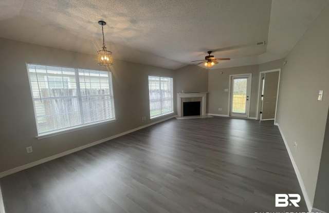 706 N Crystal Wells Court Gallery 3