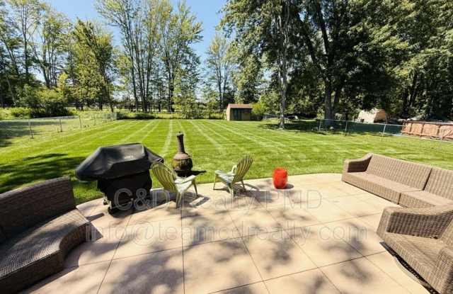 8462 Glenbrook Dr, Olmsted TWP OH, 44138 Gallery 4