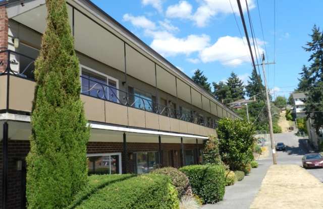 4857 Fauntleroy Ave SW - 4857 Fauntleroy Way SW, Seattle, WA 98116