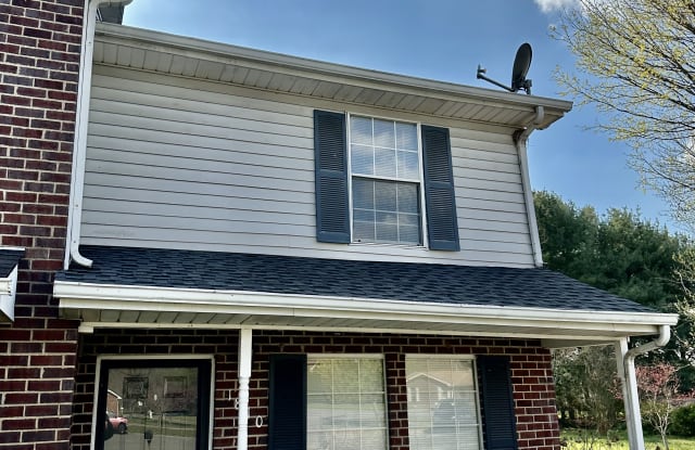 1810 Daisy Ct - 1810 Daisy Court, Murfreesboro, TN 37128