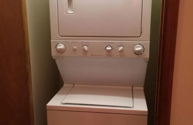 2-Story, One Bedroom Loft Townhome AVAILABLE JUNE 2026 - Wernersville, PA photos photos