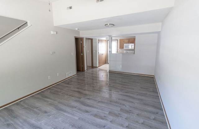Northern Columbia duplex Gallery 4
