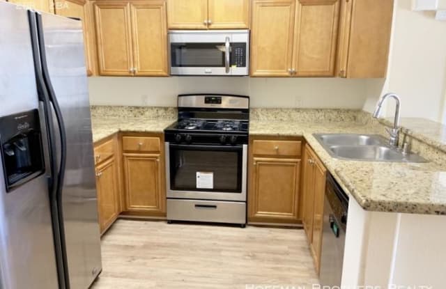 7923 Ventura Canyon Ave - 7923 Ventura Canyon Avenue, Los Angeles, CA 91402