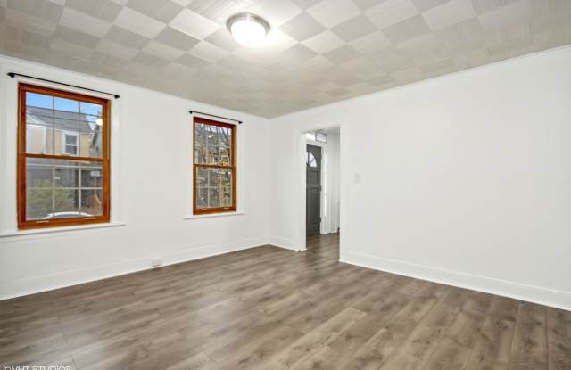 Stylishly Renovated 3 Bedroom 2 bathroom House Gallery 3